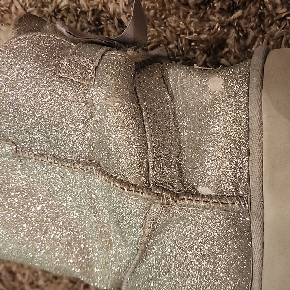 Authentic Uggs - image 5